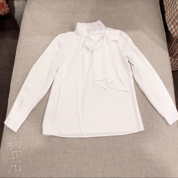 Korean white blouse with ties - Picture 6 of 8
